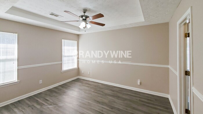Building Photo - 369 Autumn Lake Dr