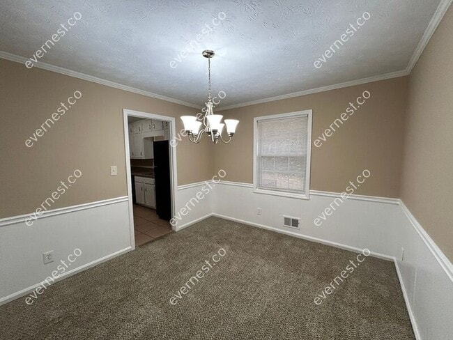 Building Photo - 3780 Cedar Hurst Way