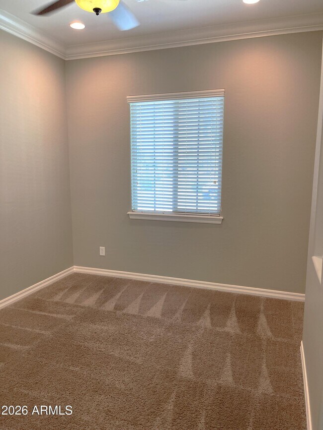 Building Photo - 2543 E Penedes Dr