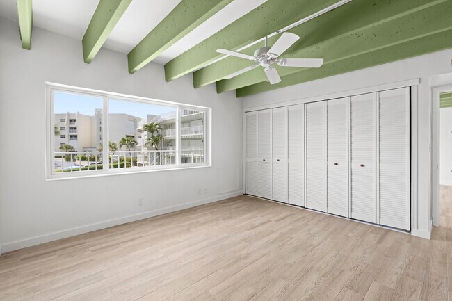 Building Photo - 3500 S Ocean Blvd