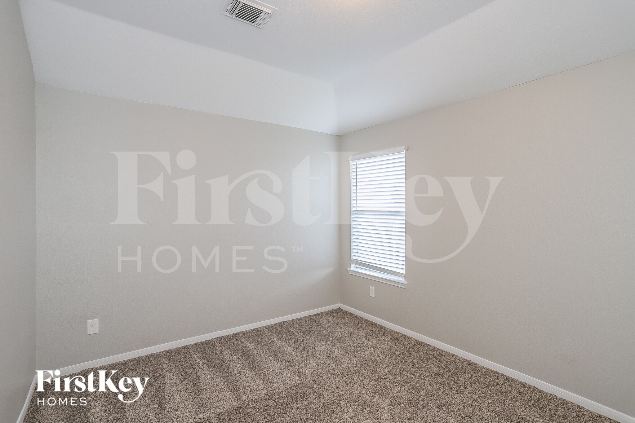 Building Photo - 16318 Autumn Leigh Dr