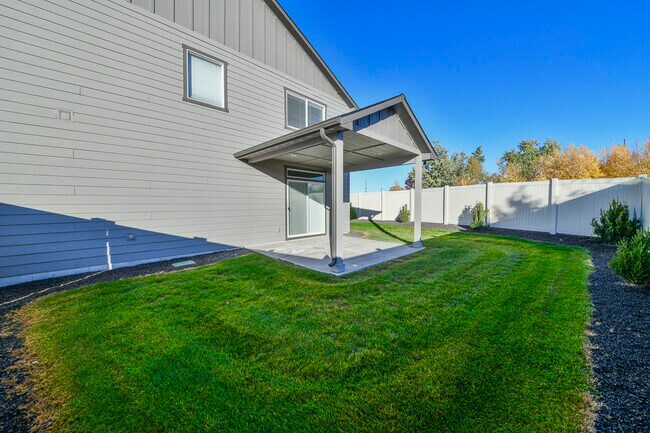 Building Photo - 10236 W Achillea St