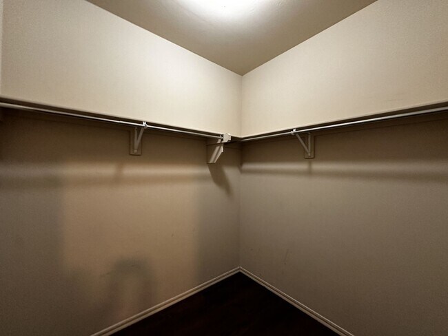 Building Photo - Spacious 4 Bedroom 2.5 Bathroom Home in Piedmont Schools