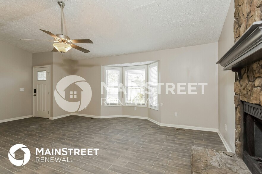 Building Photo - 4809 Nevilly Way