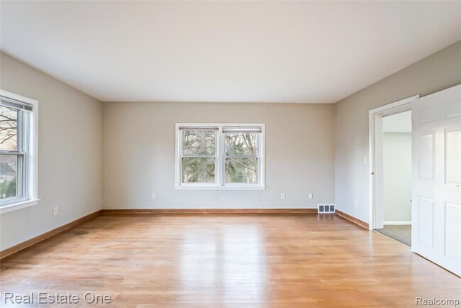 Building Photo - 4141 Van Amberg Rd