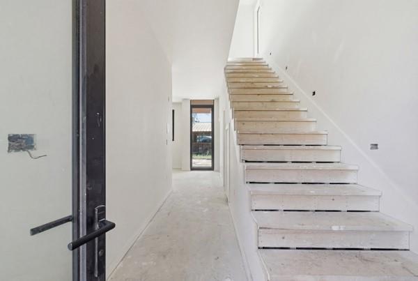 Building Photo - 1403 Barton Hills Dr