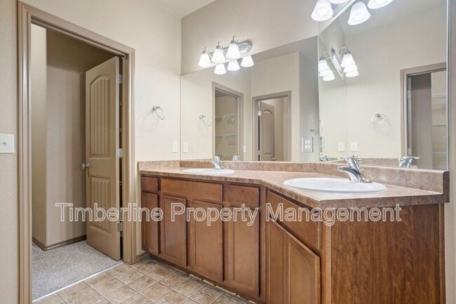 Building Photo - 4862 Preachers Hollow Trail