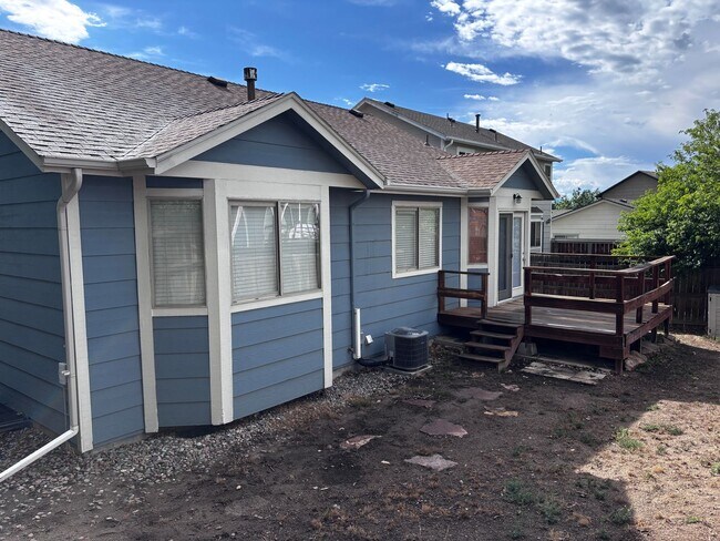Building Photo - 5941 Corinth Dr