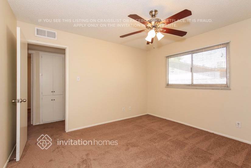 Building Photo - 3531 W Caribbean Ln