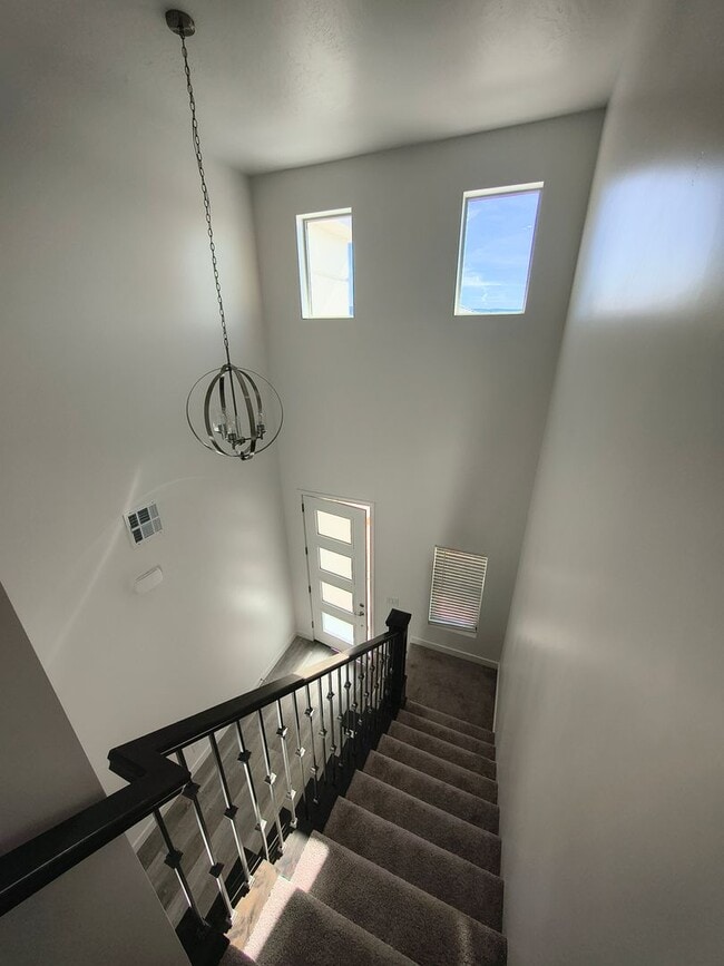 Building Photo - Brand New - 4 Br 2.5 Ba 2 Car Garage - Shaded Patio+++