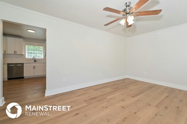 Building Photo - 206 Sandy Hill Rd