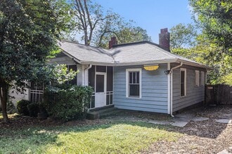 Building Photo - 2 bdrm, 2 bath home in Grant Park