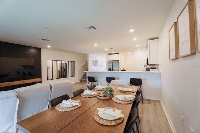 Building Photo - 2884 Idyll Lks Cir