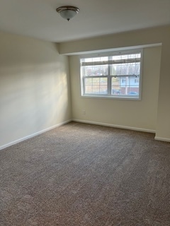 Building Photo - 5 Fellows Rd