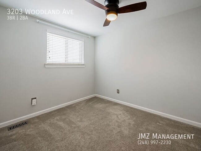 Building Photo - 3203 Woodland Ave
