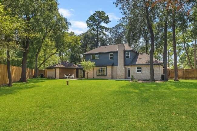 Building Photo - 5402 Summerfield Ln