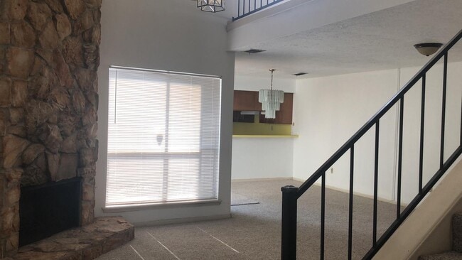 Building Photo - 12251 W Village Dr