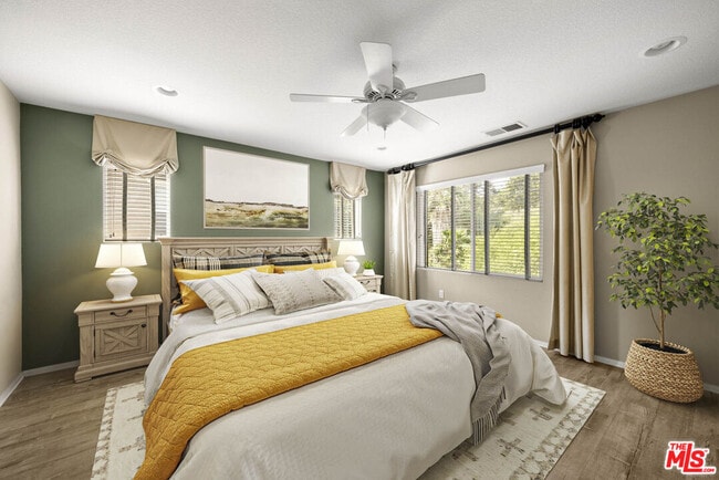 Building Photo - 631 Clearwater Creek Dr