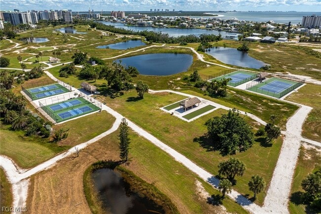 Building Photo - 4511 Bay Beach Ln