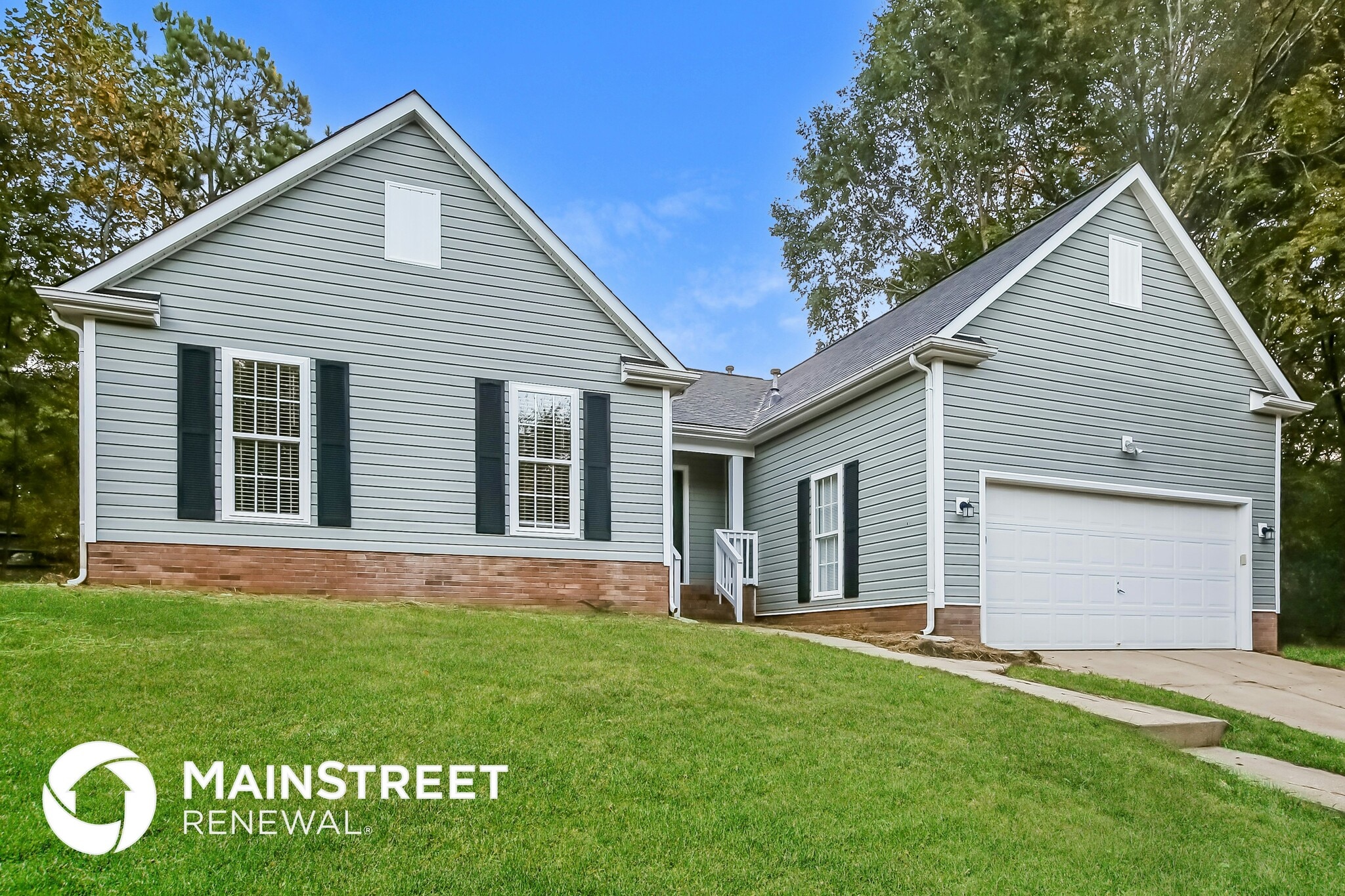 Building Photo - 3330 Crescent Knoll Dr