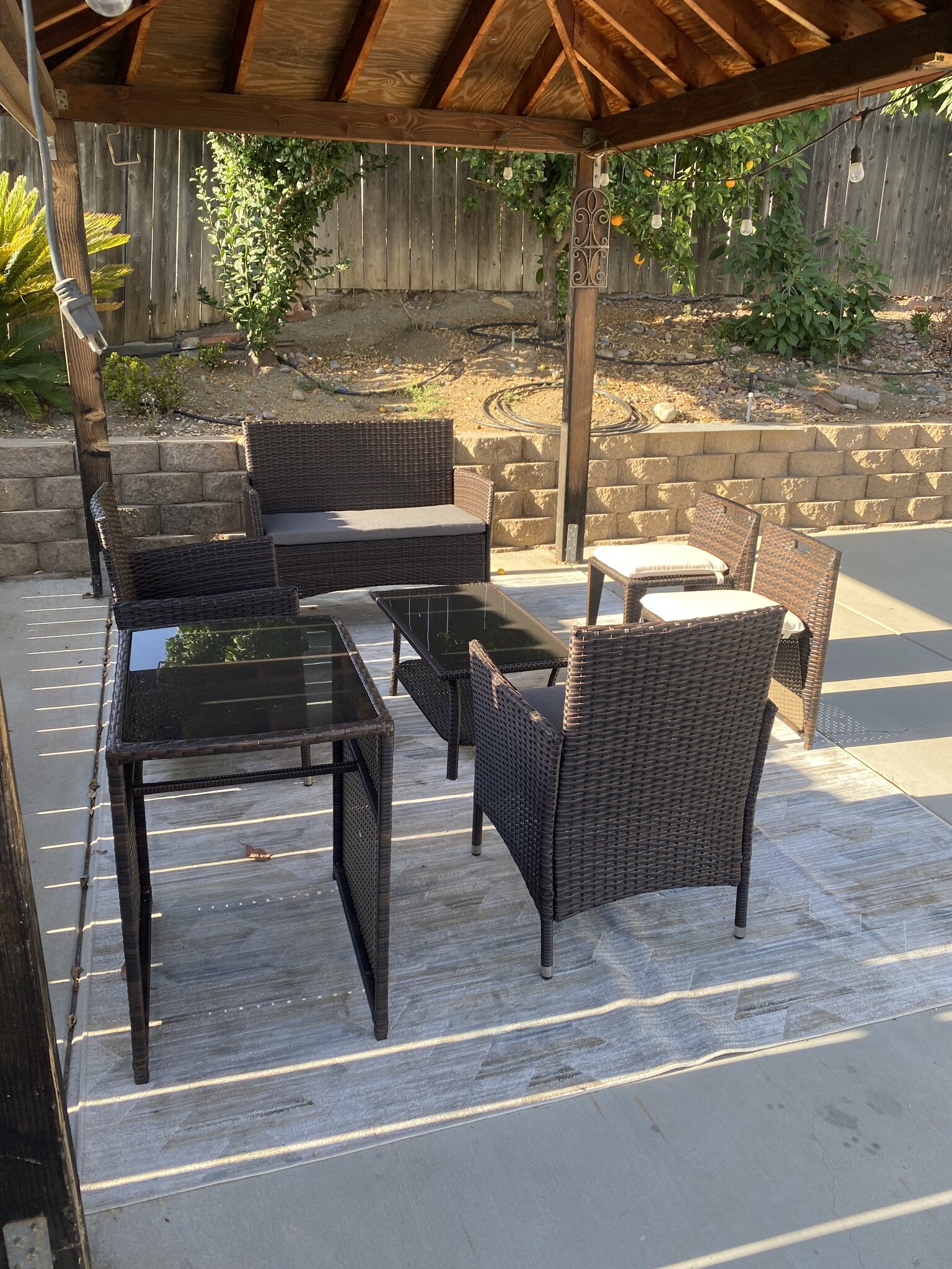 Outdoor furniture - 10044 Carlton Hills Blvd