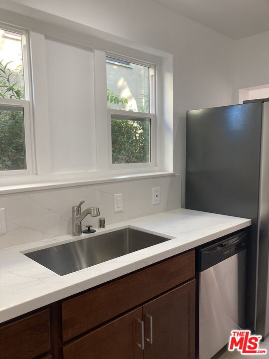 Building Photo - 1045 S Crescent Heights Blvd