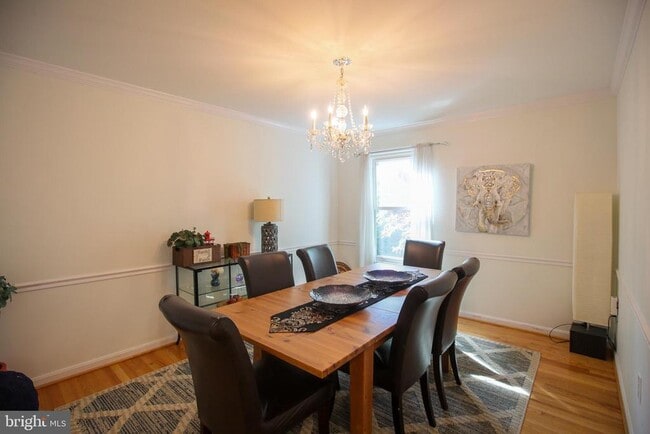 Building Photo - 746 S Granada St