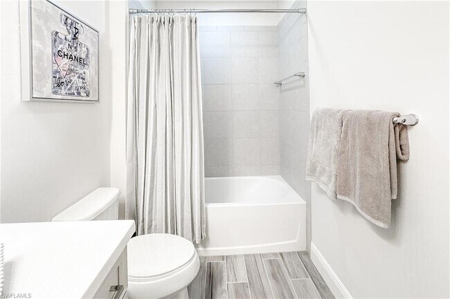 Building Photo - 6940 Avalon Cir