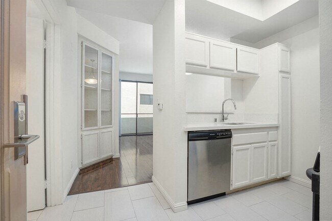 Floorplan - Ashton Towers