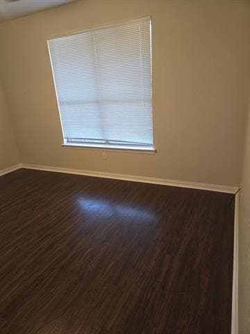 Building Photo - 1629 Summerhill Ct