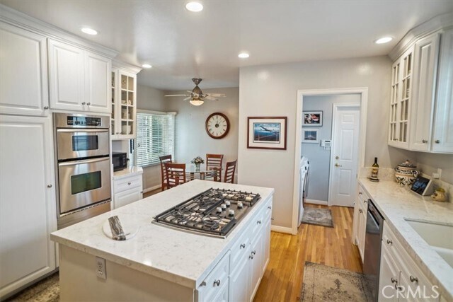 Building Photo - 10419 Bloomfield St