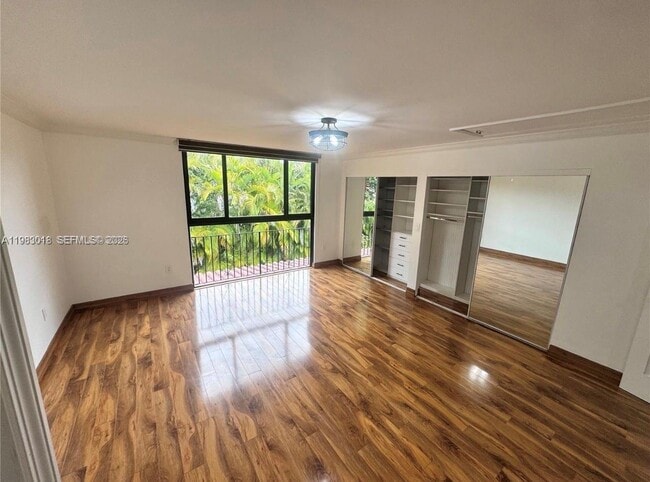 Building Photo - 3994 Estepona Ave