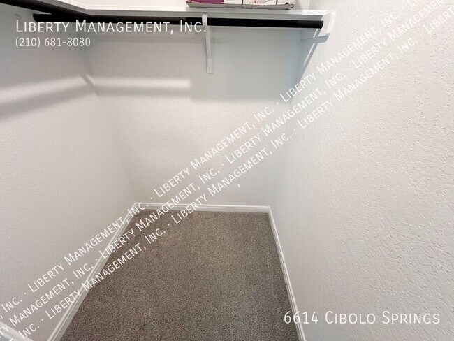 Building Photo - 6614 Cibolo Springs