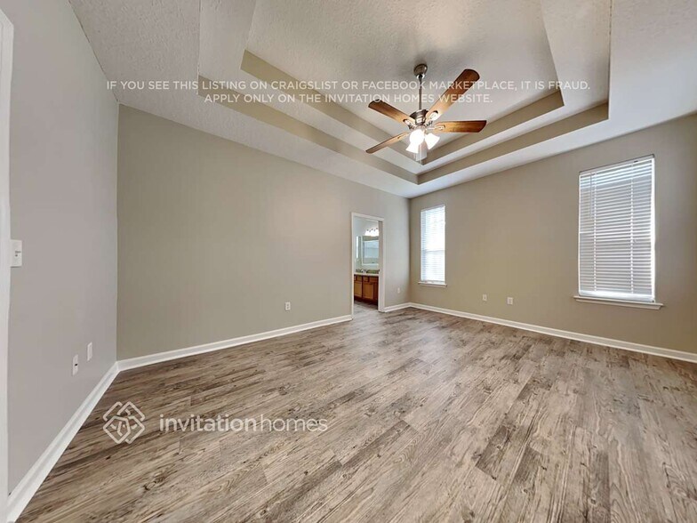 Building Photo - 3813 Westridge Dr