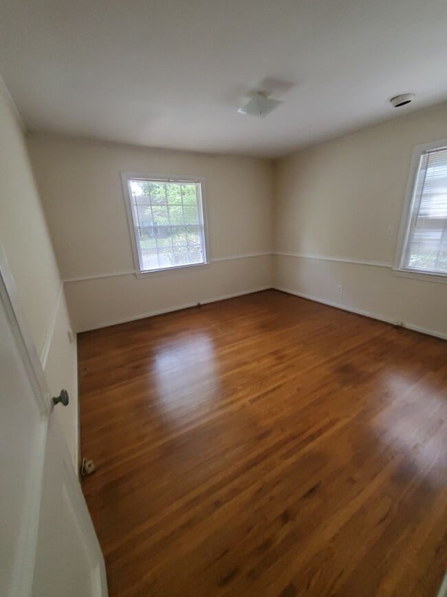 Building Photo - 508 Walter Ct