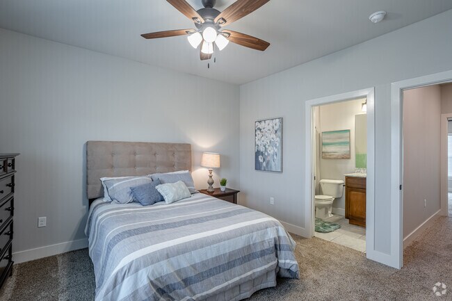 2BR, 2.5BA - 1,215SF - Sycamore Heights Townhome