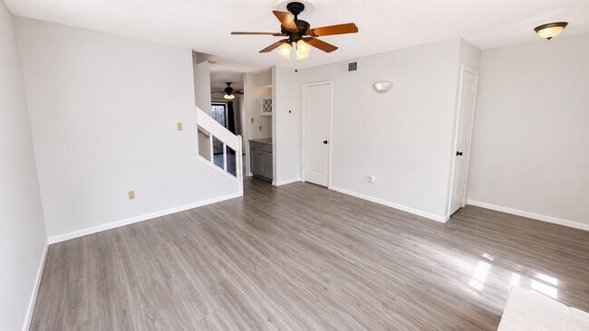 Building Photo - 11685 Alief Clodine Rd