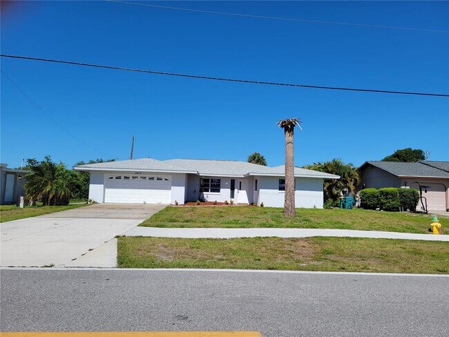 Building Photo - 3413 Port Charlotte Blvd