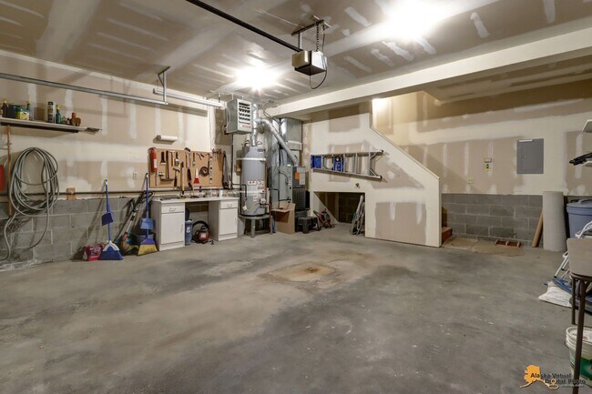 Building Photo - East Anchorage Condo with Fenced in Yard, ...