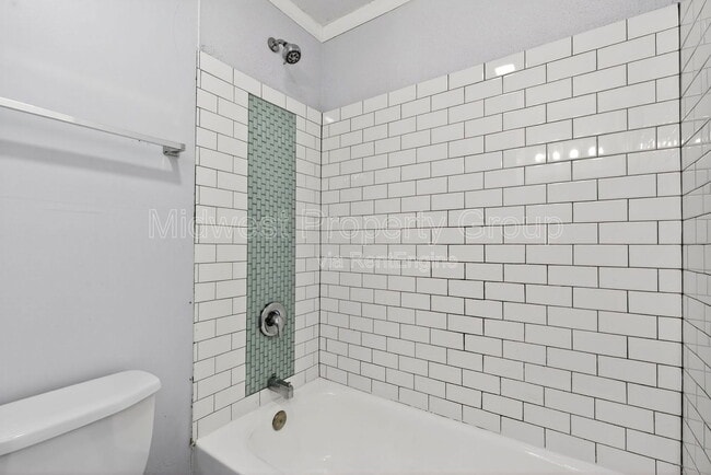 Building Photo - 1540 Aspen Dr