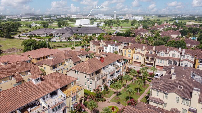 Building Photo - 22 Tassia Ln