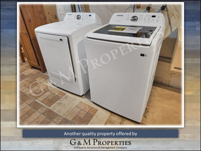 Building Photo - 3-Bd Townhome in Brighton - Close to Everything!