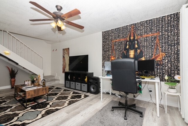 Building Photo - 2697 W Ocotillo Rd