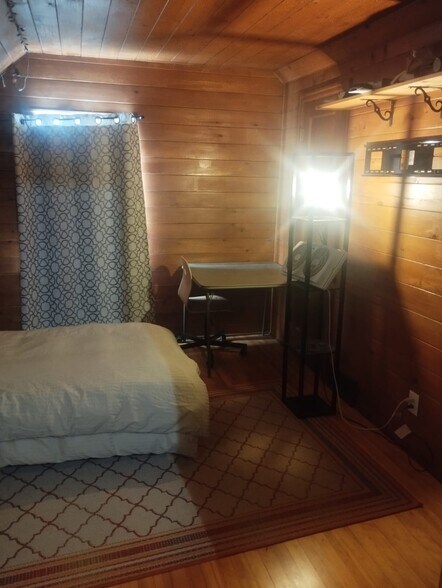 Upstairs Bedroom - 430 Jason Ave N