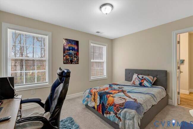 Building Photo - 7530 Dunollie Dr