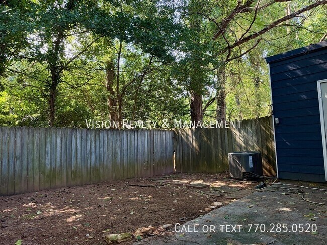 Building Photo - 5200 Afton Way
