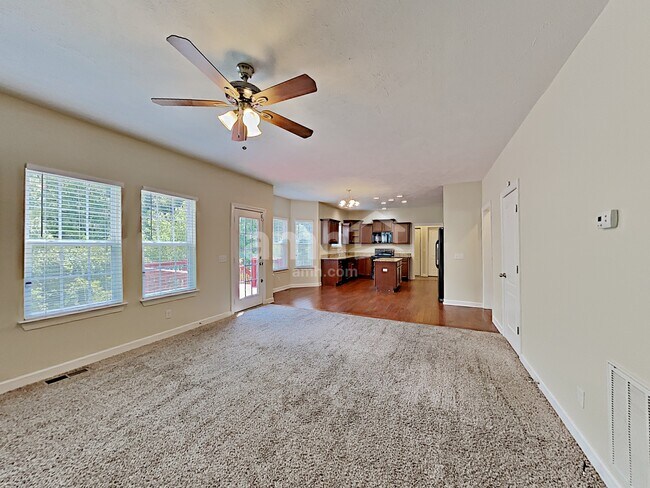 Building Photo - 6943 Calderwood Dr