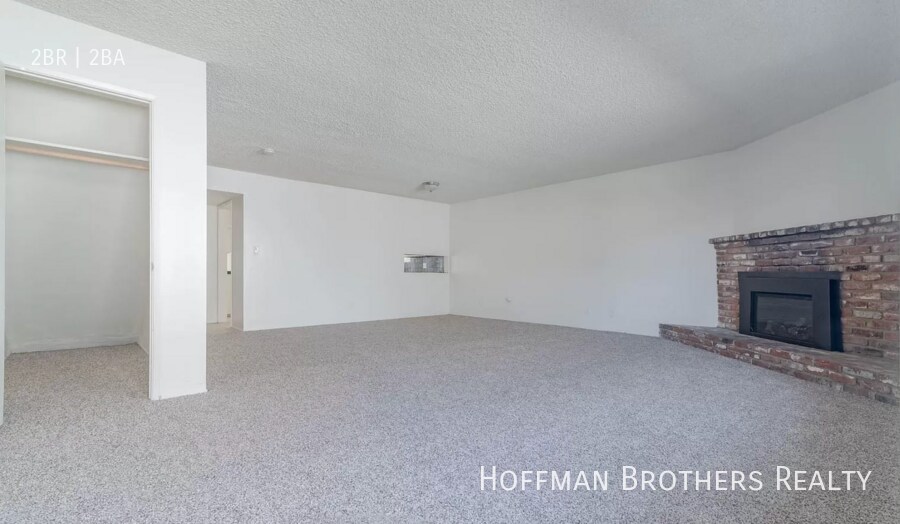 Building Photo - 3600 Dana St