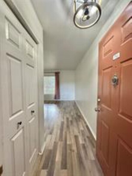 Building Photo - 2371 NW 33rd St