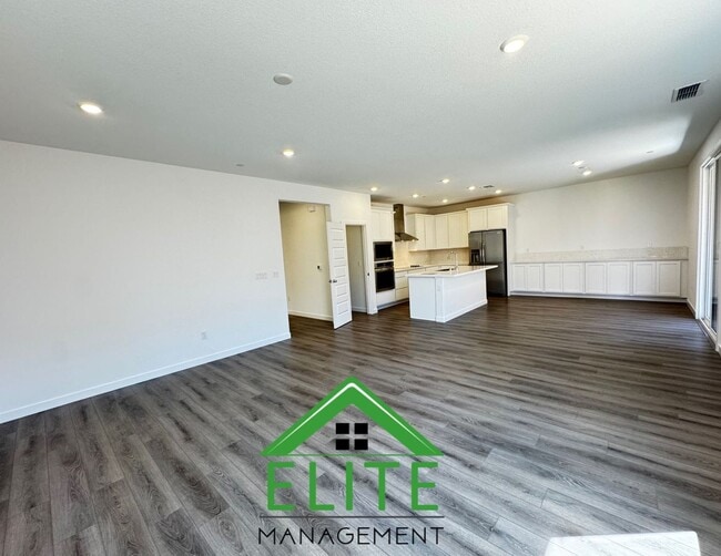 Building Photo - 12688 Molli Ave